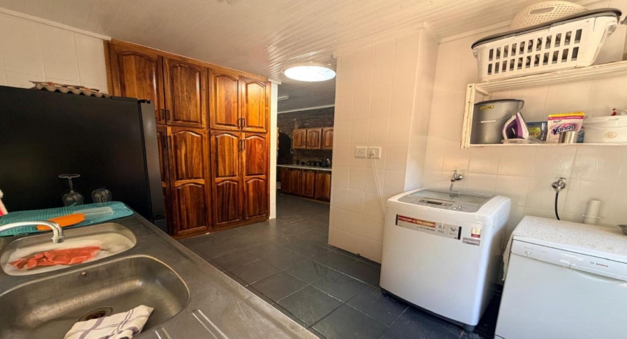 5 Bedroom Property for Sale in Royldene Northern Cape